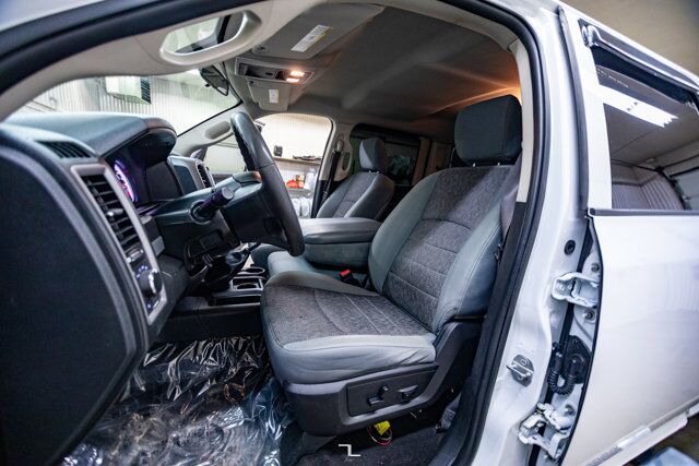 2018 Ram 3500 4x4 Crew Cab SXT Longbox Diesel Manual Red Deer AB