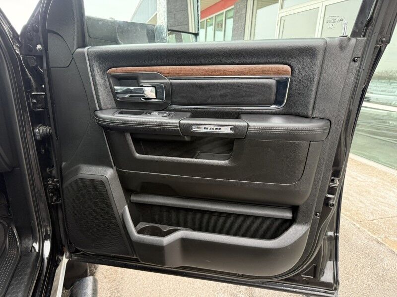 2018 Ram 3500 4x4 Diesel CM Flatbed 69k mi's Laramie Collinsville OK