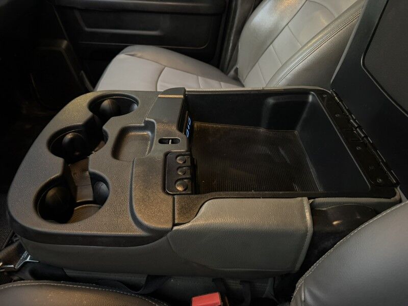 2018 Ram 3500 4x4 Diesel Flatbed 64k mi's Tradesman Collinsville OK