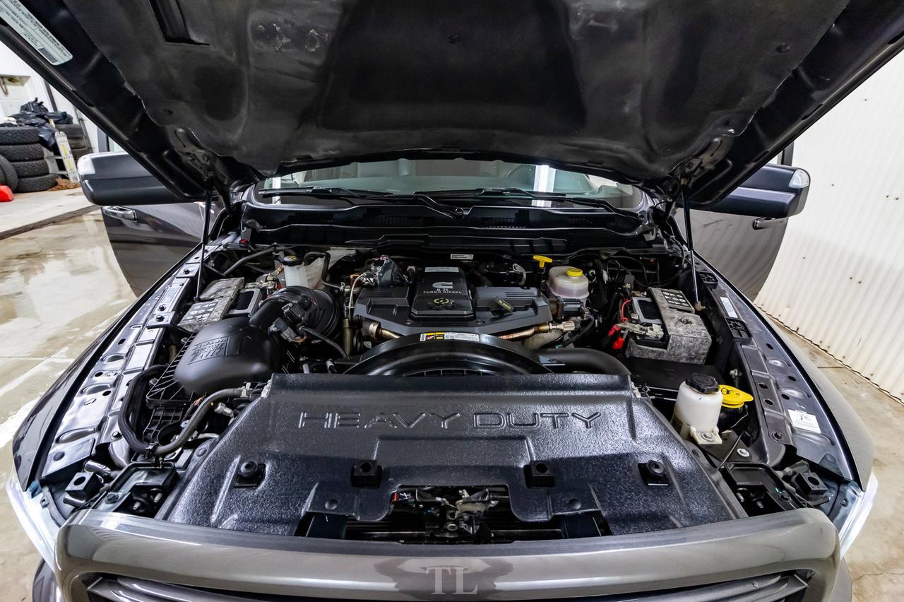 2018 Ram 3500 4x4 Mega Cab Laramie Diesel AISIN Leather Roof Nav BCam Red Deer AB