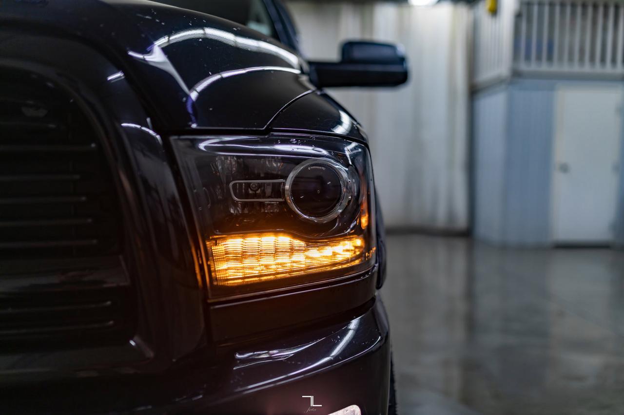 2018 Ram 3500 4x4 Mega Cab Laramie Diesel Leather Roof BCam Red Deer AB