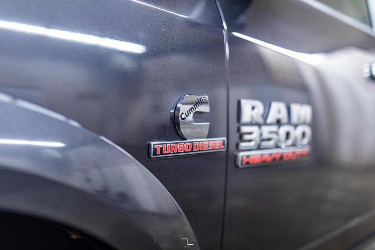 2018 Ram 3500 4x4 Mega Cab Laramie Diesel Leather Roof Nav Red Deer AB