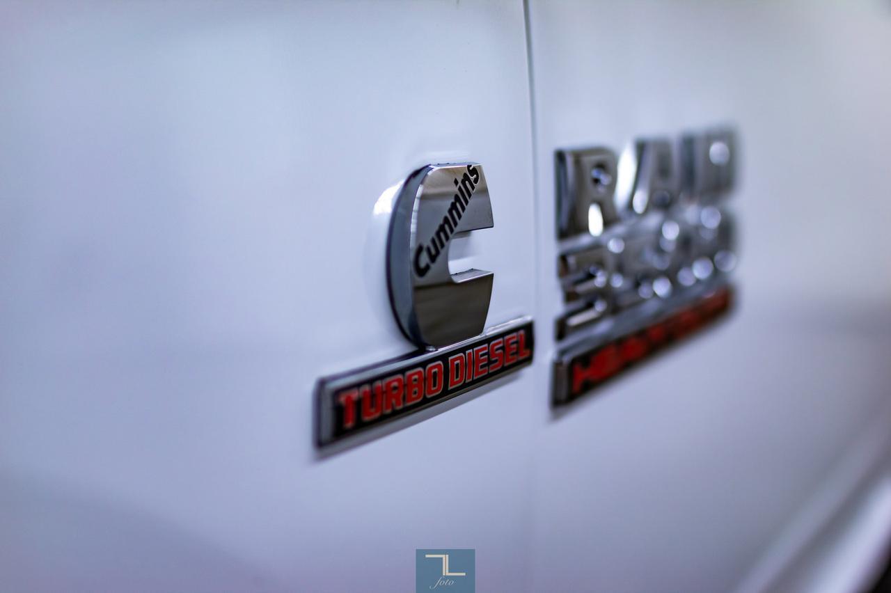 2018 Ram 3500 4x4 Reg Cab SLT Diesel BCam Red Deer AB