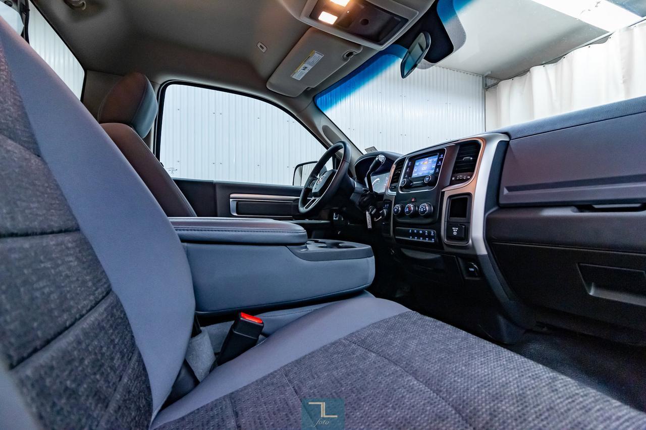 2018 Ram 3500 4x4 Reg Cab SLT Diesel BCam Red Deer AB