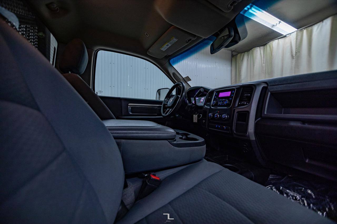 2018 Ram 3500 4x4 Reg Cab SXT Longbox HEMI Tommy Gate Red Deer AB