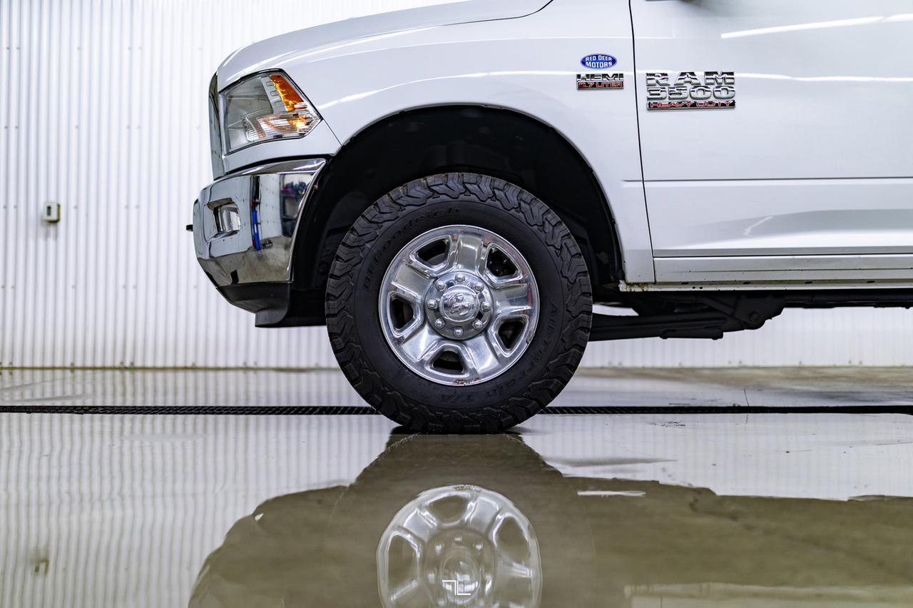 2018 Ram 3500 4x4 Reg Cab SXT Longbox HEMI Tommy Gate Red Deer AB