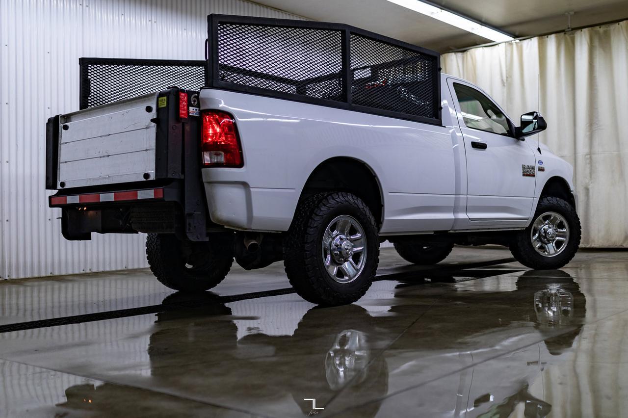 2018 Ram 3500 4x4 Reg Cab SXT Longbox HEMI Tommy Gate Red Deer AB
