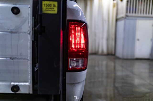 2018 Ram 3500 4x4 Reg Cab SXT Longbox HEMI Tommy Gate Red Deer AB