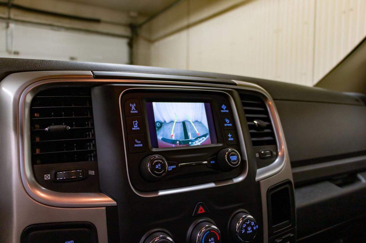 2018 Ram 3500 4x4 Regular Cab SLT Longbox Diesel Manual Red Deer AB