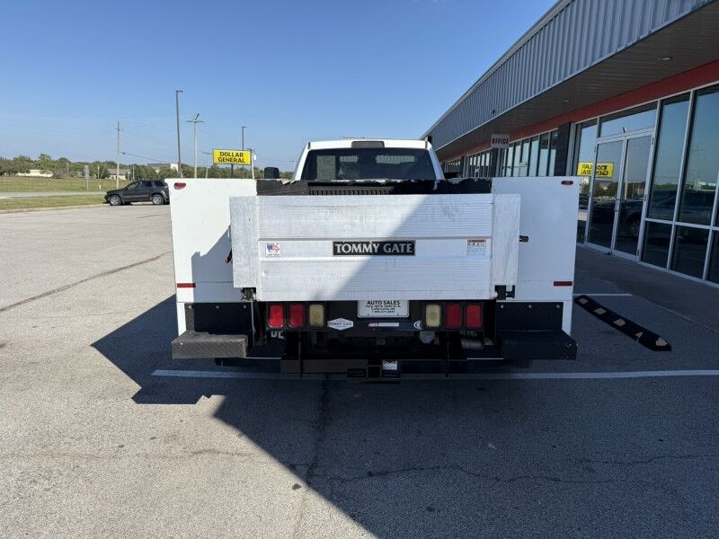 2018 Ram 3500 6.4L V8 Utility w/ Lift Gate Tradesman Collinsville OK