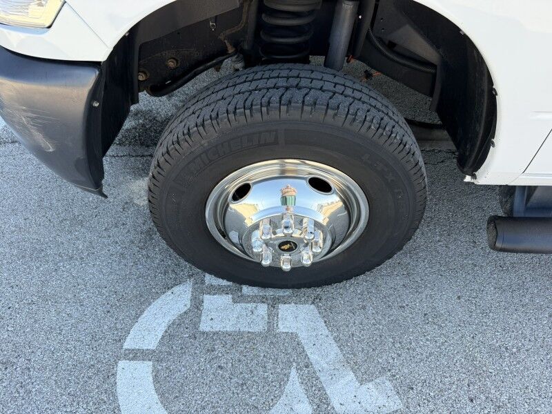 2018 Ram 3500 6.4L V8 Utility w/ Lift Gate Tradesman Collinsville OK