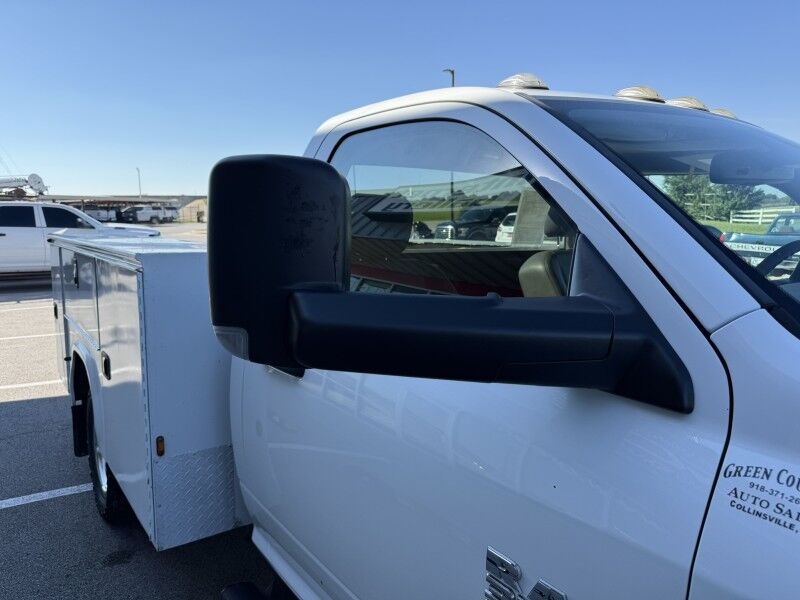 2018 Ram 3500 6.4L V8 Utility w/ Lift Gate Tradesman Collinsville OK