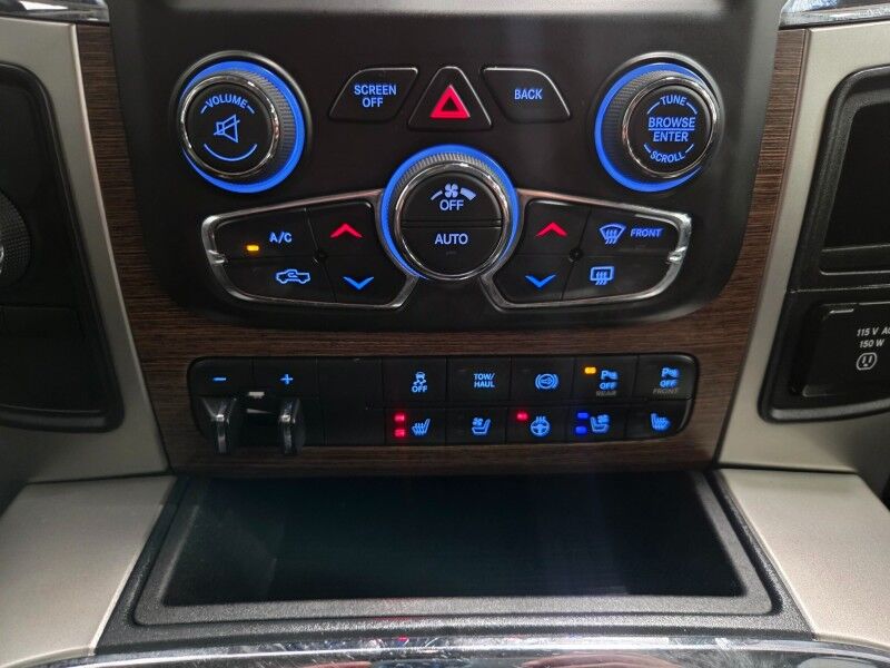 2018 Ram 3500 Laramie 4WD Dually 6.7L Diesel GPS Camera New Tires FREE WARRANTY Arlington TX