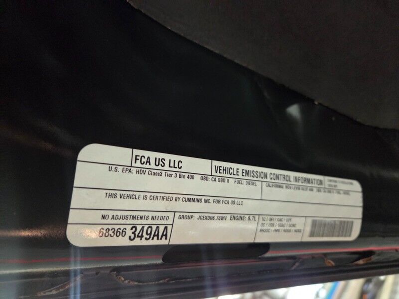 2018 Ram 3500 Laramie 4WD Dually 6.7L Diesel GPS Camera New Tires FREE WARRANTY Arlington TX