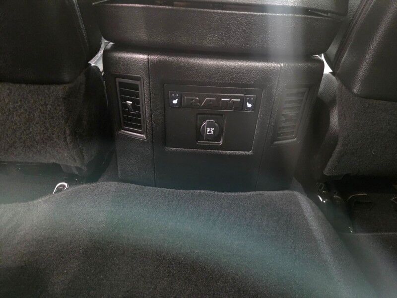 2018 Ram 3500 Laramie 4WD Dually 6.7L Diesel GPS Camera New Tires FREE WARRANTY Arlington TX