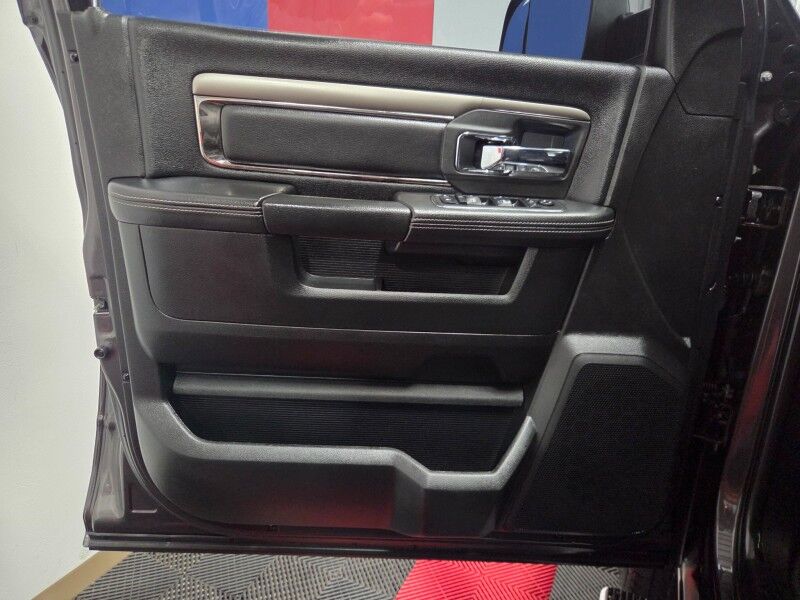 2018 Ram 3500 Laramie 4WD Sport Mega Cab Dually 6.7L Diesel GPS Camera FREE WARRANTY Arlington TX