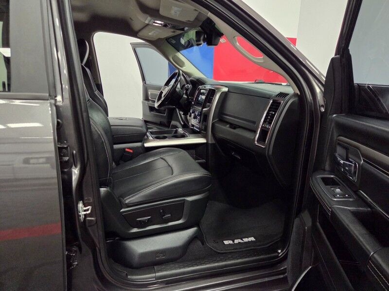 2018 Ram 3500 Laramie 4WD Sport Mega Cab Dually 6.7L Diesel GPS Camera FREE WARRANTY Arlington TX