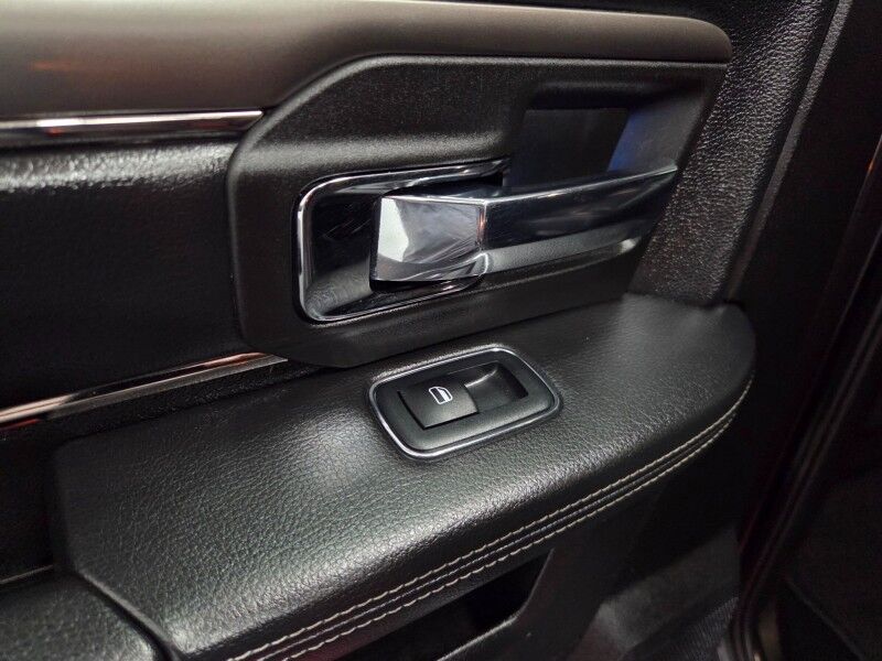 2018 Ram 3500 Laramie 4WD Sport Mega Cab Dually 6.7L Diesel GPS Camera FREE WARRANTY Arlington TX
