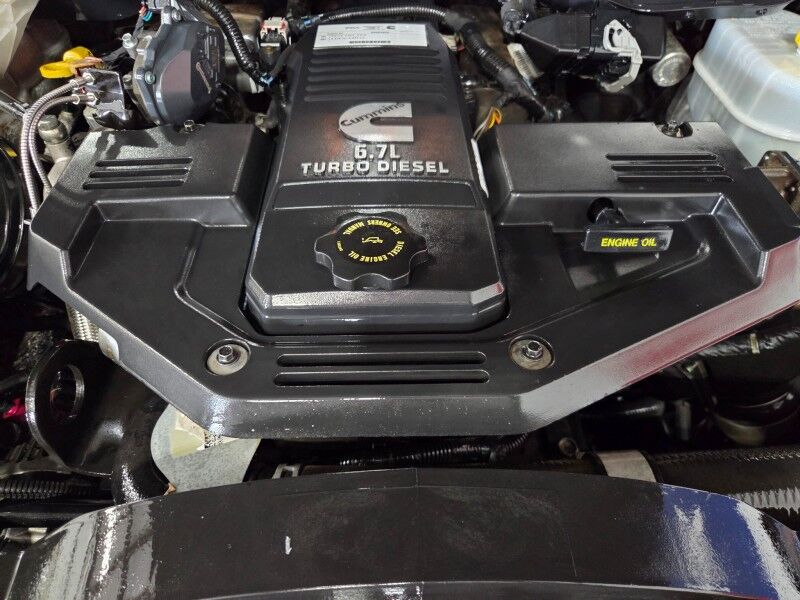 2018 Ram 3500 Laramie 4WD Sport Mega Cab Dually 6.7L Diesel GPS Camera FREE WARRANTY Arlington TX
