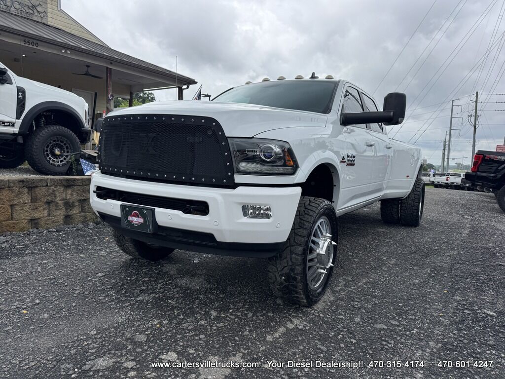 2018 Ram 3500 Laramie 4X4 - DUALLY