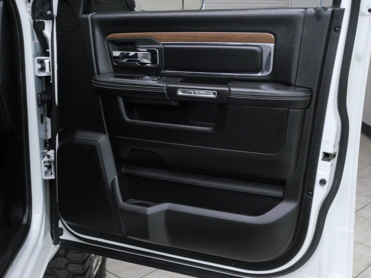 2018 Ram 3500 Laramie 6.7L Cummins 4x4 Mansfield TX