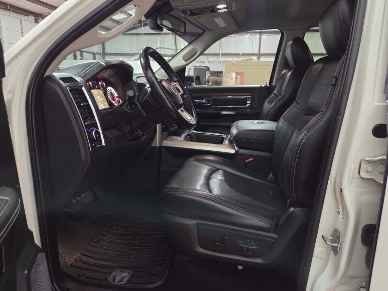 2018 Ram 3500 Laramie Dually 6.7L Diesel GPS Nav Gooseneck 35in Tires FREE WARRANTY Arlington TX