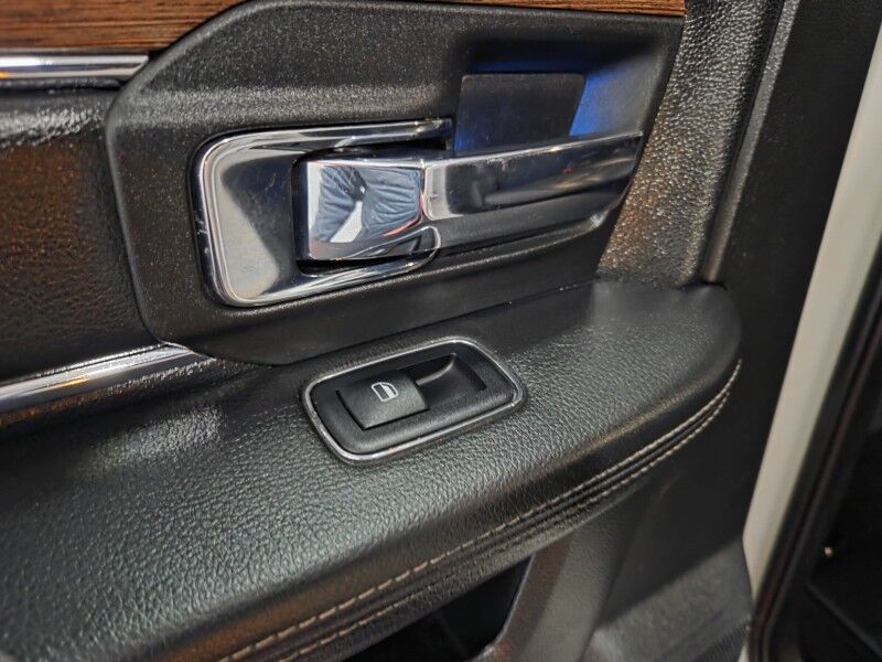 2018 Ram 3500 Laramie Dually 6.7L Diesel GPS Nav Gooseneck 35in Tires FREE WARRANTY Arlington TX