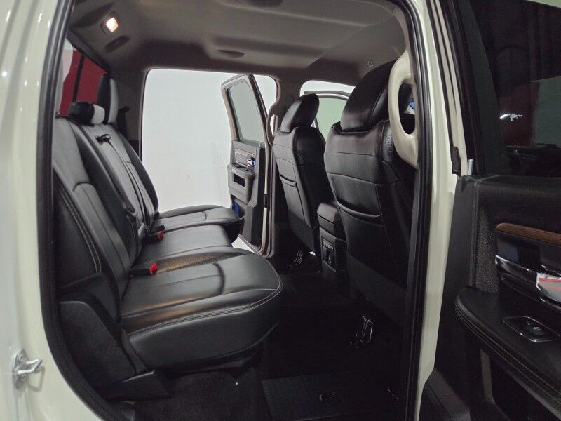 2018 Ram 3500 Laramie Dually 6.7L Diesel GPS Nav Gooseneck 35in Tires FREE WARRANTY Arlington TX