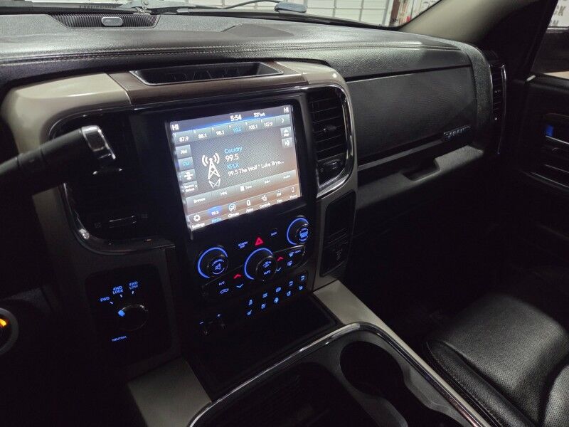 2018 Ram 3500 Laramie Dually 6.7L Diesel GPS Nav Gooseneck 35in Tires FREE WARRANTY Arlington TX