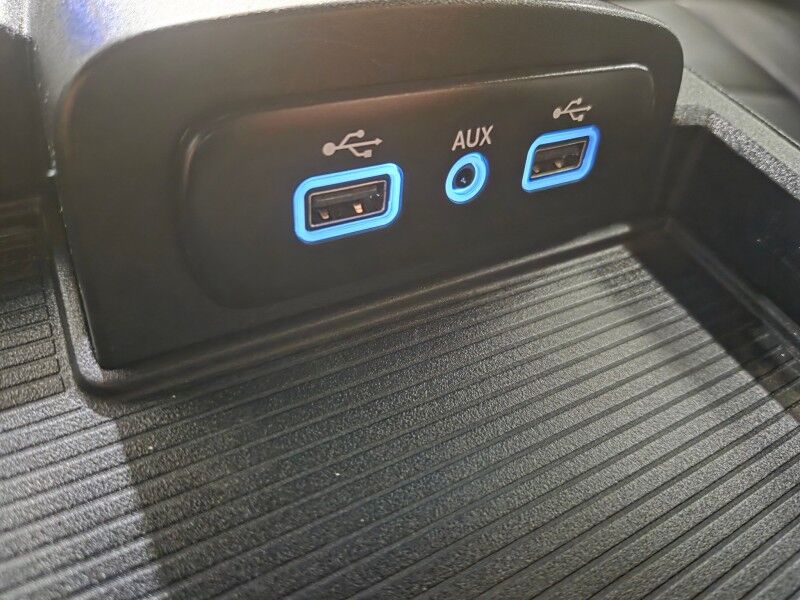 2018 Ram 3500 Laramie Dually Mega Cab 6.7L Diesel NEW 22in Cali Wheels New 35in Tires FREE WARRANTY Arlington TX