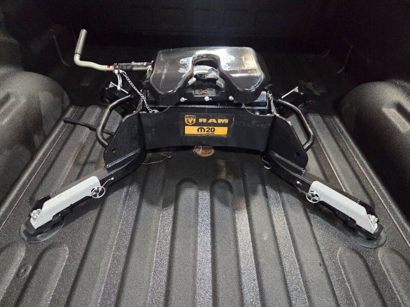 2018 Ram 3500 Laramie Sport 4wd Dually 6.7L Diesel GPS Camera Gooseneck FREE WARRANTY Arlington TX