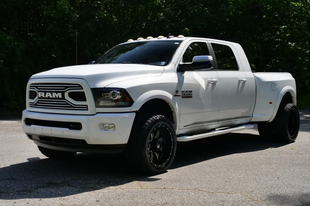 2018 Ram 3500 Limited 4X4 / Mega Cab / DRW / Tungsten Edition / AISIN! Lincolnton NC
