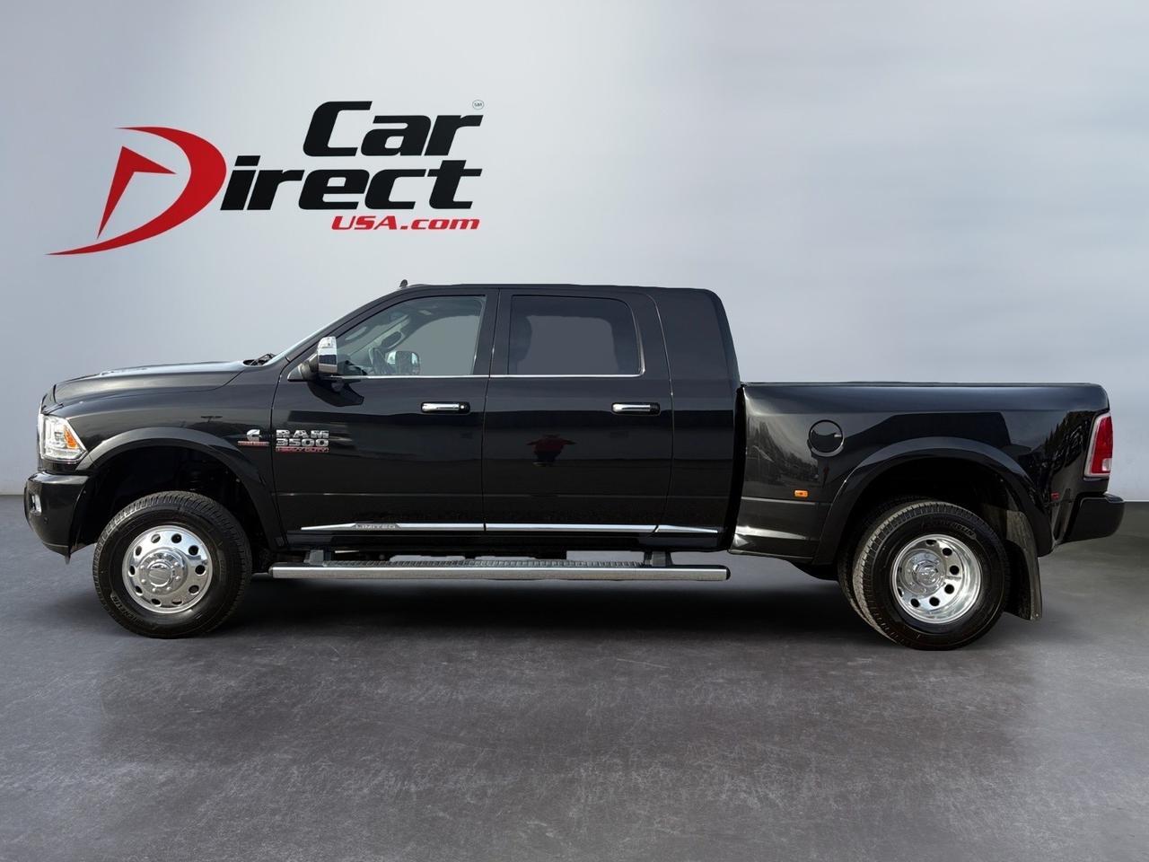 2018 Ram 3500 Limited, 5TH WHEEL/GOOSENECK TOW PACKAGE, TUBULAR SIDE STEPS, RAMBOX CARGO, SUNROOF, BACKUP CAMERA, PARKING SENSORS, APPLE CARPLAY/ANDROID AUTO, HEATED & VENTILATED SEATS, LOW MILES, HARD WORK PAYS OFF IN THIS TRUCK!