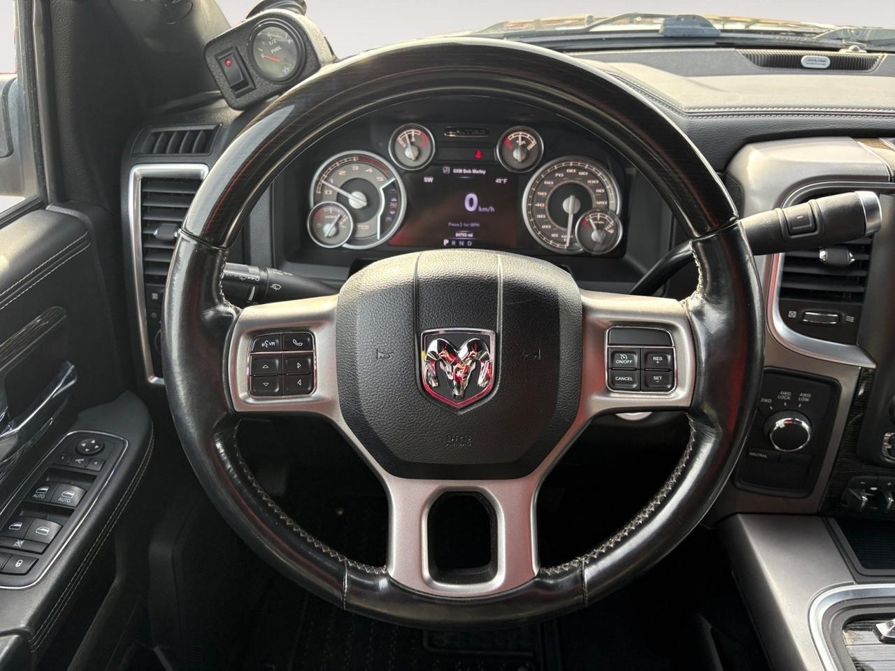 2018 Ram 3500 Limited, 5TH WHEEL/GOOSENECK TOW PACKAGE, TUBULAR SIDE STEPS, RAMBOX CARGO, SUNROOF, BACKUP CAMERA, PARKING SENSORS, APPLE CARPLAY/ANDROID AUTO, HEATED & VENTILATED SEATS, LOW MILES, HARD WORK PAYS OFF IN THIS TRUCK! Virginia Beach VA