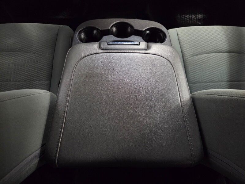 2018 Ram 3500 SLT Long Bed 6.7L Diesel Backup Camera Gooseneck Ball FREE WARRANTY Arlington TX