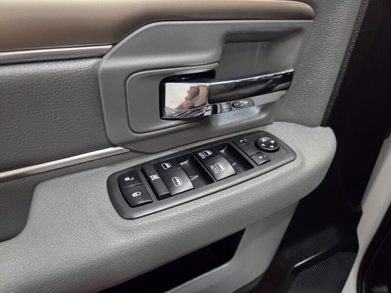 2018 Ram 3500 SLT Long Bed 6.7L Diesel Backup Camera Gooseneck Ball FREE WARRANTY Arlington TX