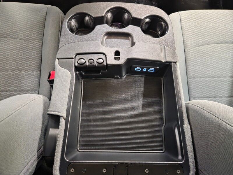 2018 Ram 3500 SLT Long Bed 6.7L Diesel Backup Camera Gooseneck Ball FREE WARRANTY Arlington TX