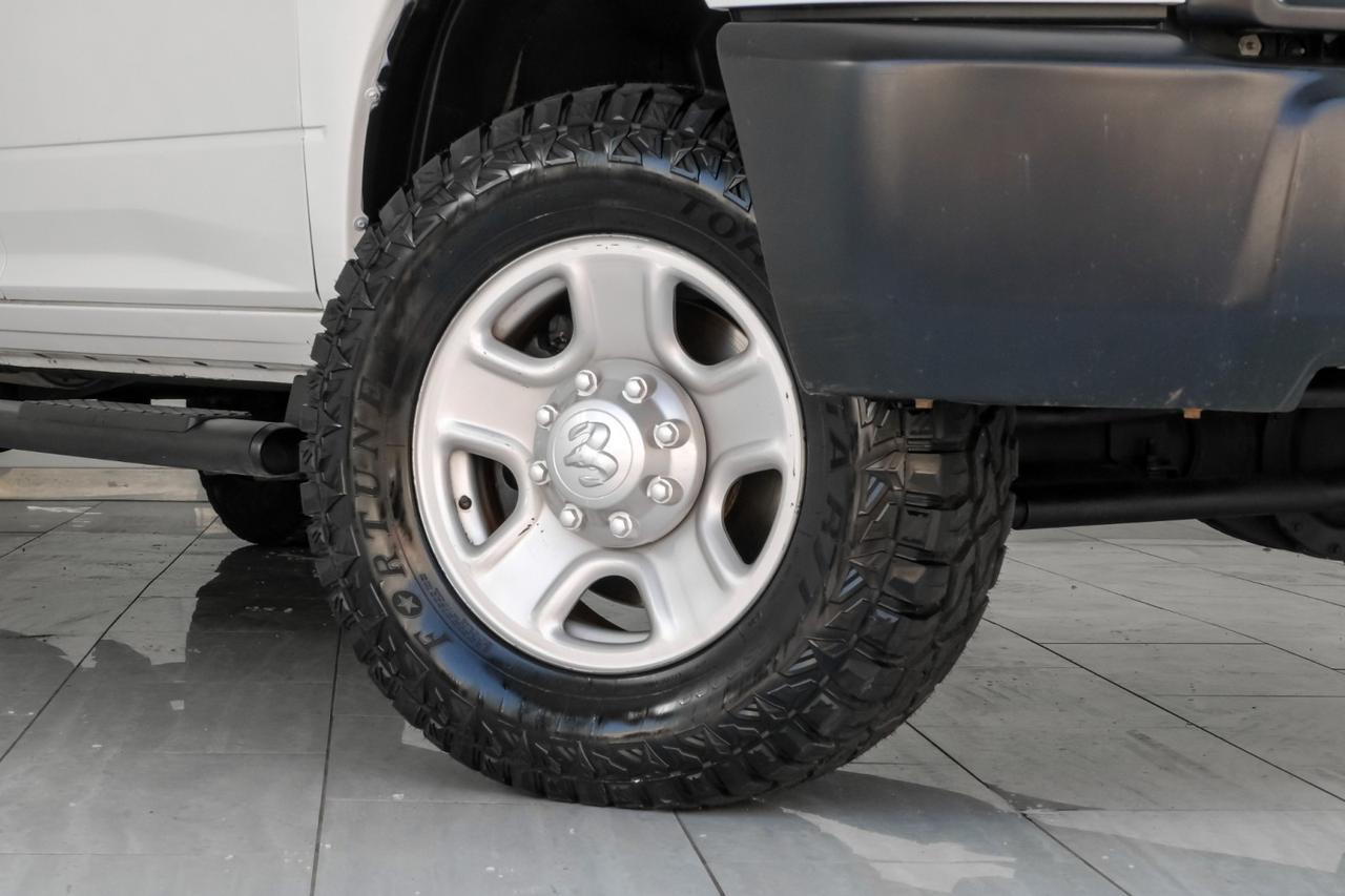 2018 Ram 3500 TRADESMAN CREW CAB 4WD 5.7L HEMI AUTOMATIC VINYL SEATS BLUETOOTH Carrollton TX