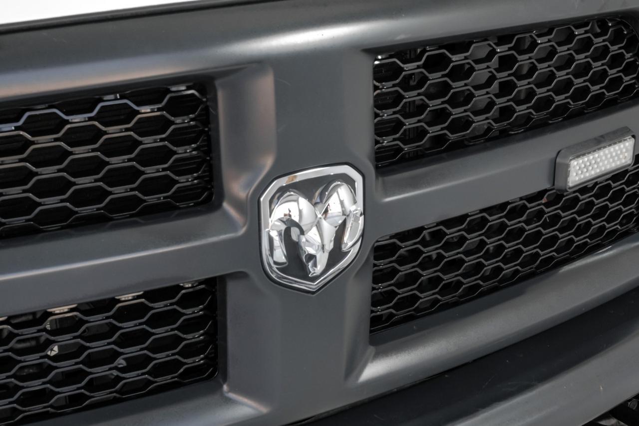 2018 Ram 3500 TRADESMAN CREW CAB 4WD 5.7L HEMI AUTOMATIC VINYL SEATS BLUETOOTH Carrollton TX