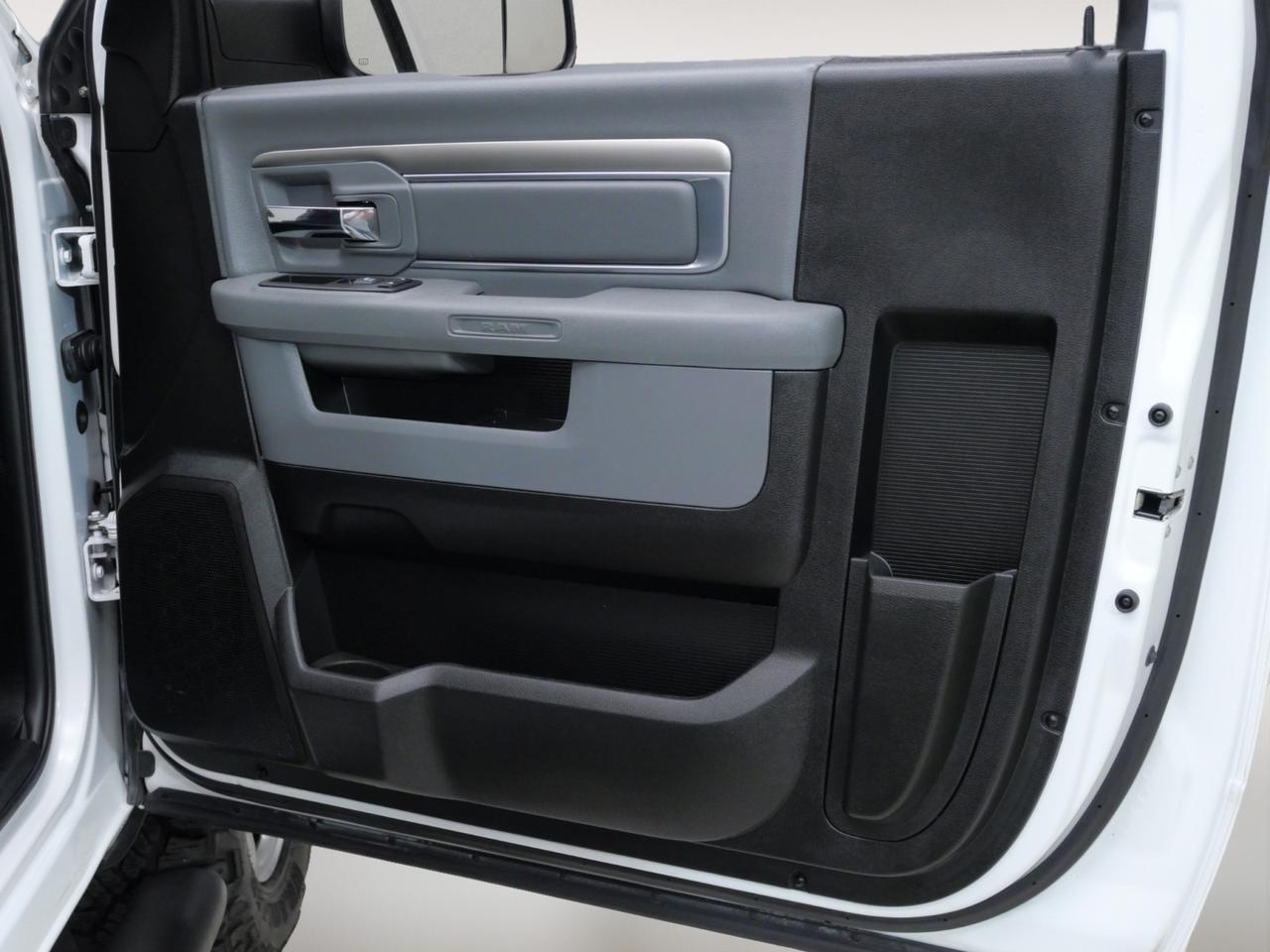 2018 Ram 3500 Tradesman 6.4L HEMI V8 4x4 Mansfield TX