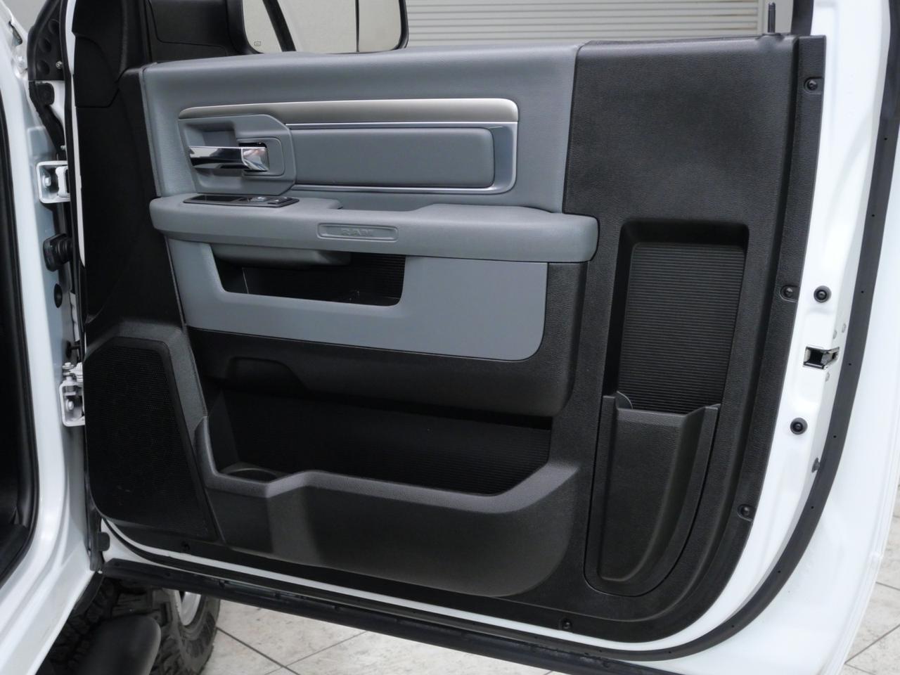 2018 Ram 3500 Tradesman 6.4L HEMI V8 4x4 Mansfield TX