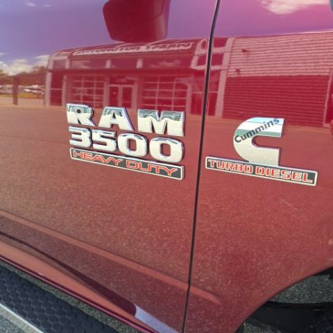 2018 Ram 3500 Tradesman Crew Cab 4x4 8' Box