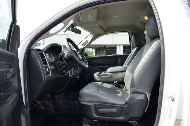 2018 Ram 3500 Tradesman / KNAPHEIDE FLATBED BODY / DRW / Diesel / AISIN! High Point NC