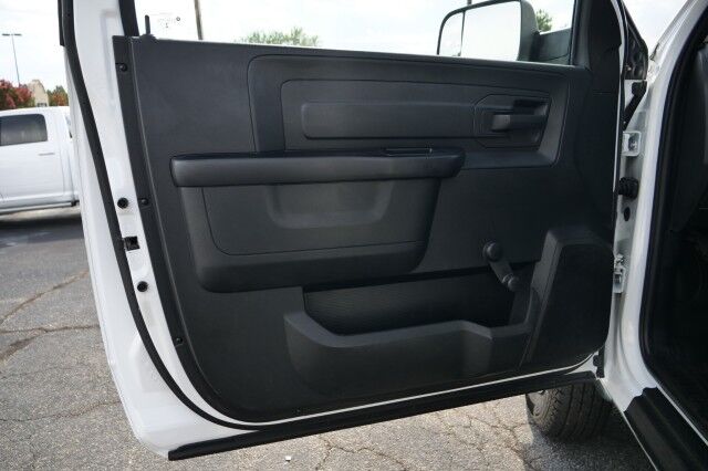2018 Ram 3500 Tradesman / KNAPHEIDE FLATBED BODY / DRW / Diesel / AISIN! High Point NC
