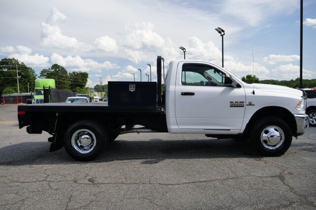 2018 Ram 3500 Tradesman / KNAPHEIDE FLATBED BODY / DRW / Diesel / AISIN! High Point NC