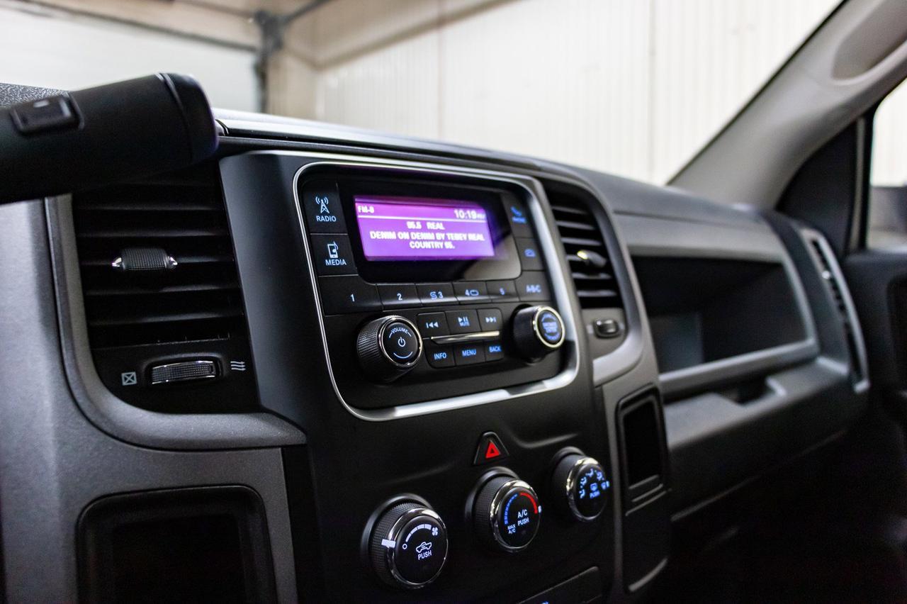 2018 Ram 3500HD 4x4 Crew Cab ST Deck Diesel AISIN Red Deer AB