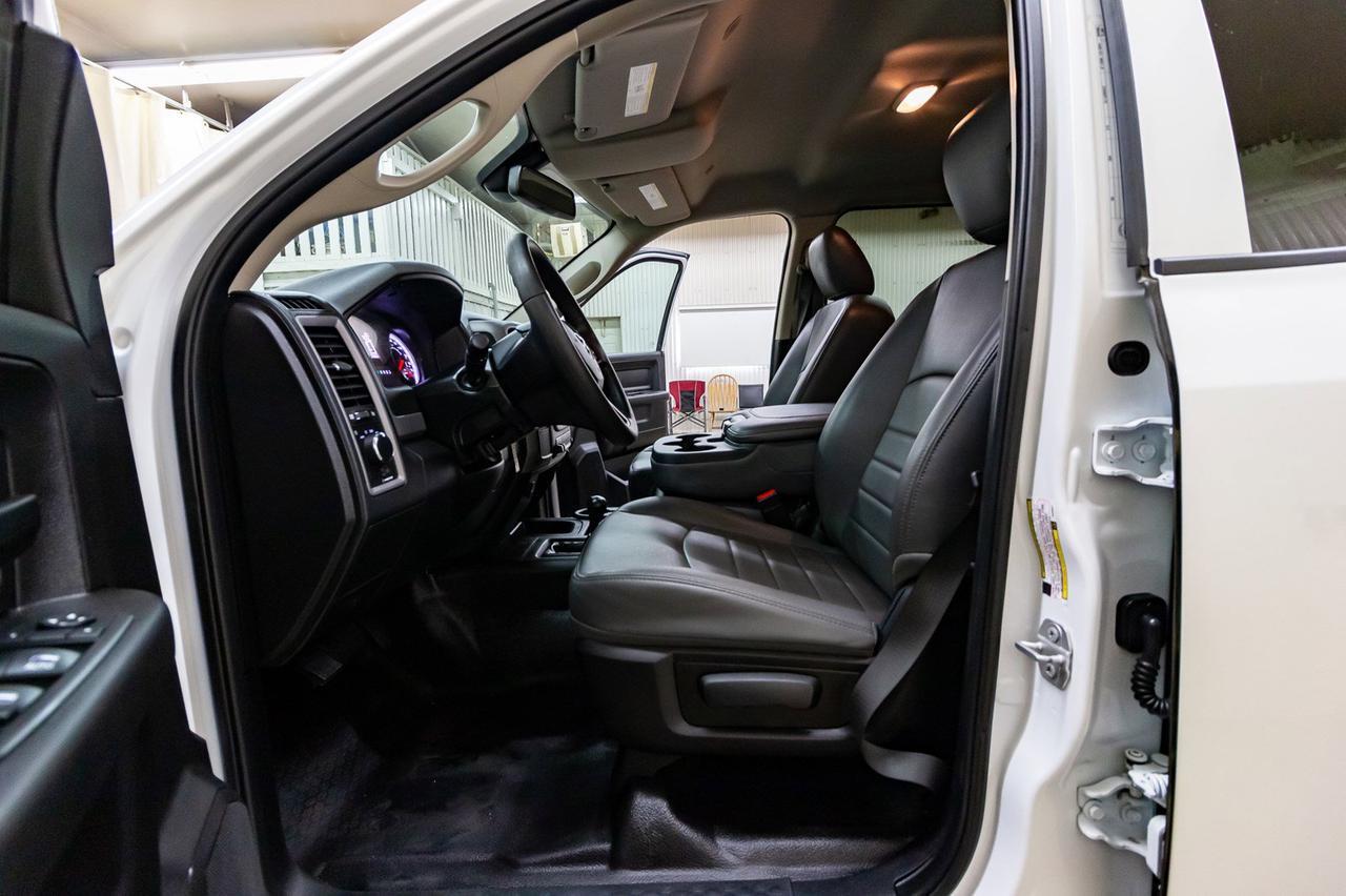 2018 Ram 3500HD 4x4 Crew Cab ST Deck Diesel AISIN Red Deer AB