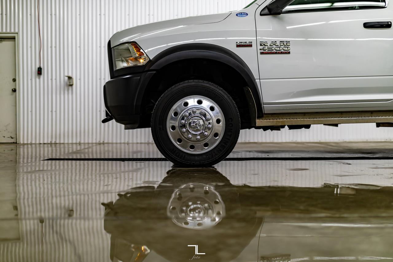 2018 Ram 4500 4x4 Reg Cab ST Deck HEMI AISIN Red Deer AB