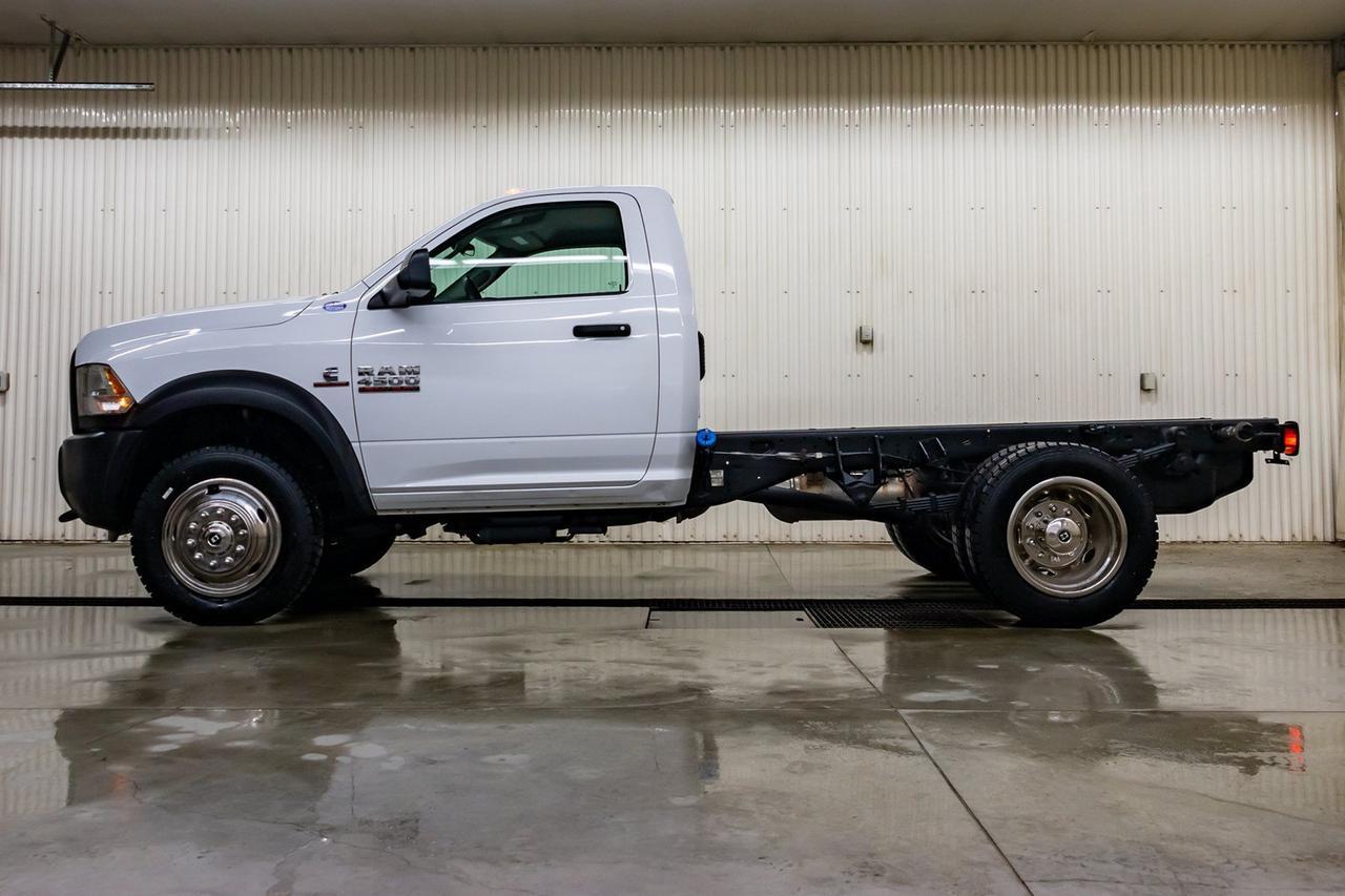 2018 Ram 4500 Chassis 4x4 Reg Cab ST Dually Diesel AISIN Red Deer AB
