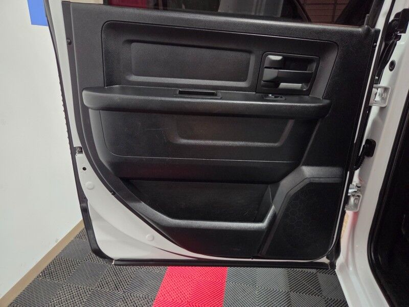 2018 Ram 5500 4WD 6,000lb Crane 6.7L Diesel Aisin Transmission FREE WARRANTY Arlington TX